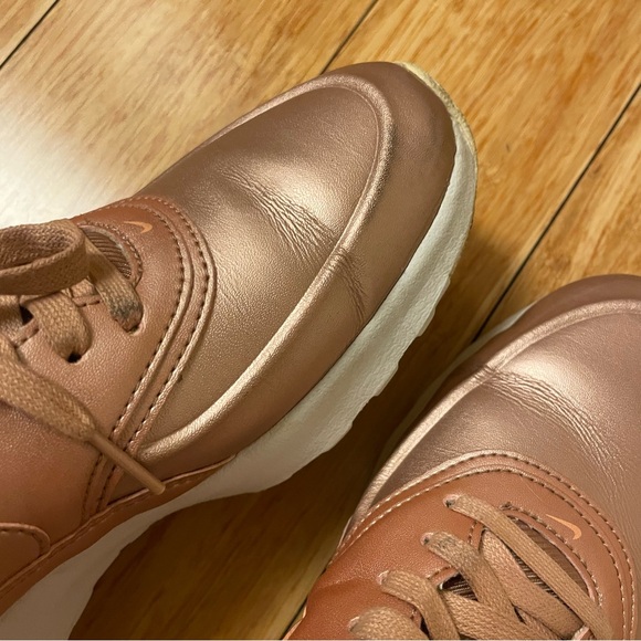 Nike W Air Max Thea in Rose Gold - Picture 8 of 15